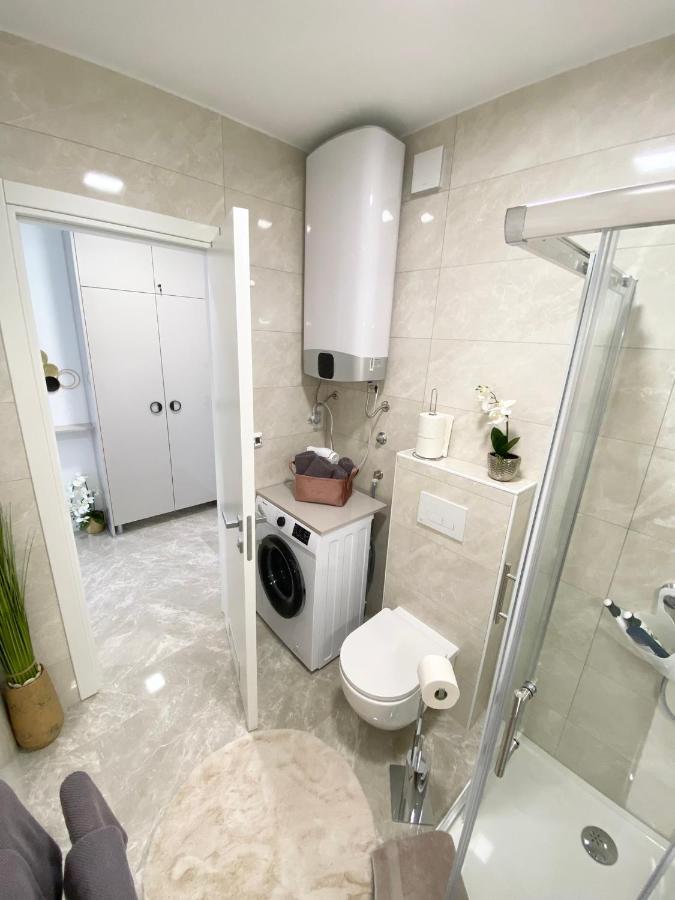 Apartment "50 Shades" With Balcony And Free Parking In The Garage Zadar Zewnętrze zdjęcie