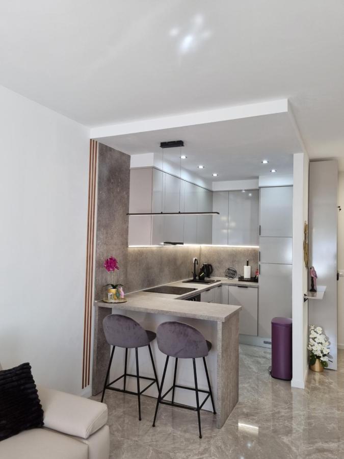 Apartment "50 Shades" With Balcony And Free Parking In The Garage Zadar Zewnętrze zdjęcie