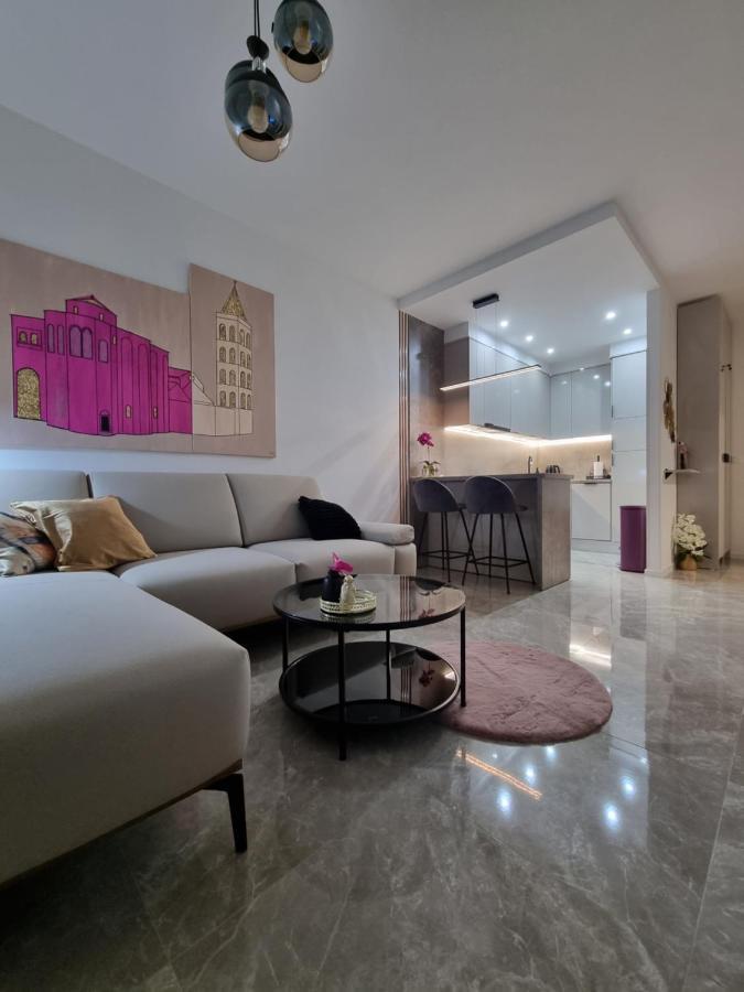 Apartment "50 Shades" With Balcony And Free Parking In The Garage Zadar Zewnętrze zdjęcie