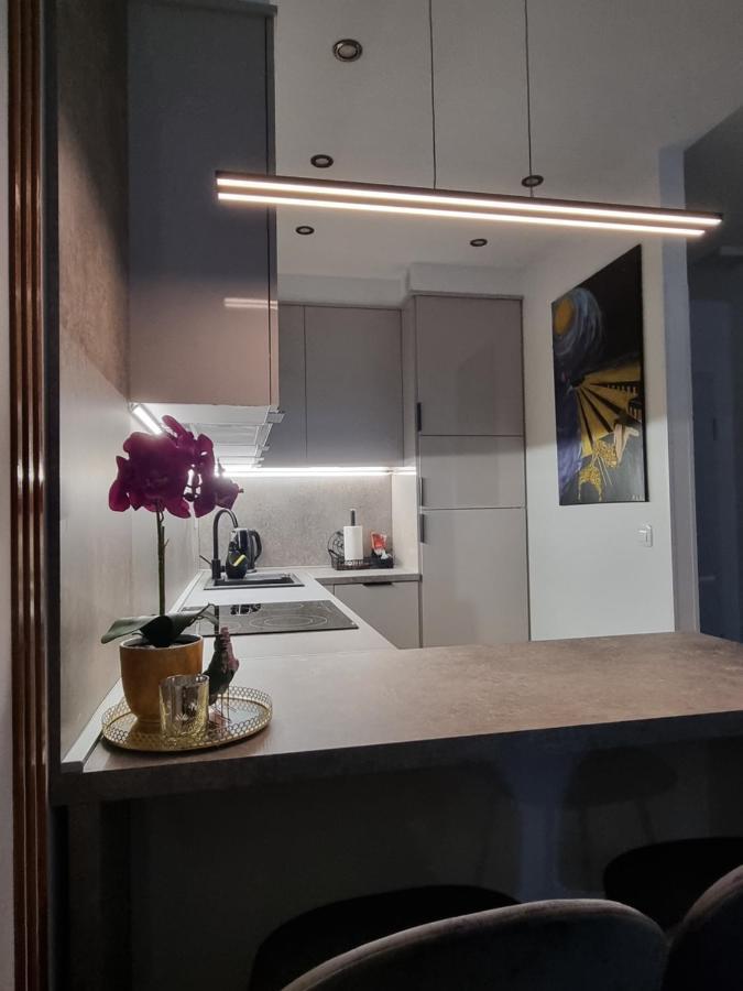 Apartment "50 Shades" With Balcony And Free Parking In The Garage Zadar Zewnętrze zdjęcie