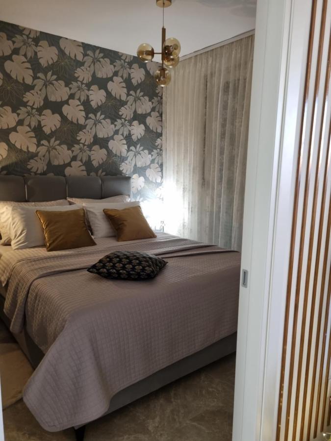 Apartment "50 Shades" With Balcony And Free Parking In The Garage Zadar Zewnętrze zdjęcie