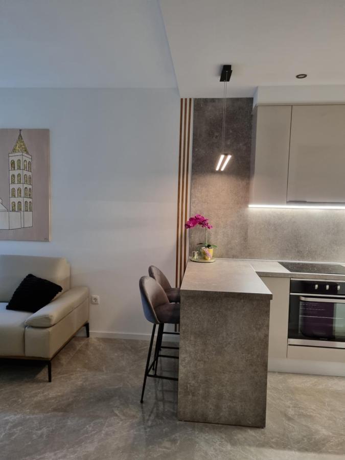 Apartment "50 Shades" With Balcony And Free Parking In The Garage Zadar Zewnętrze zdjęcie